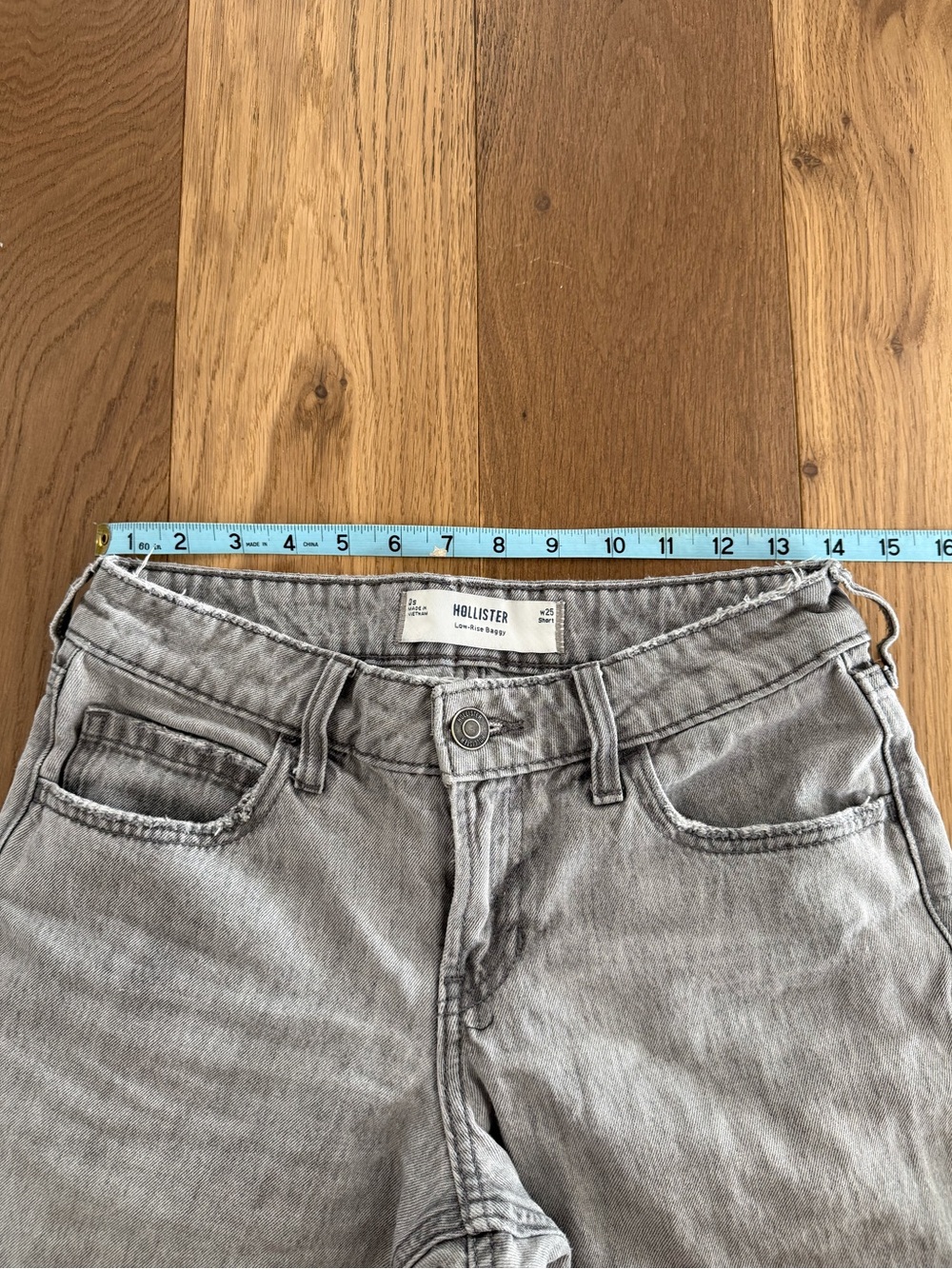 Hollister Light Grey Wide-Leg Jeans - Picture 5 of 6